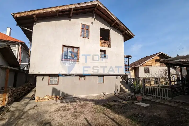 Етаж от къща в Габрово, Трявна