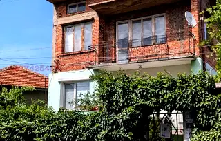 Етаж от къща в Хасково, Харманли