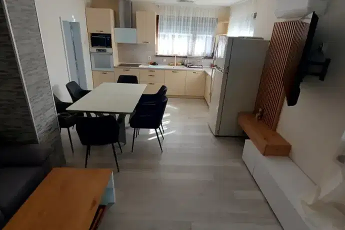 Floor of House in Oblast Haskovo, Mineralni Bani