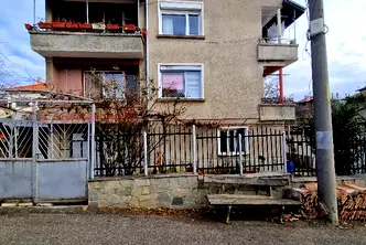 Етаж от къща в Кърджали, Крумов