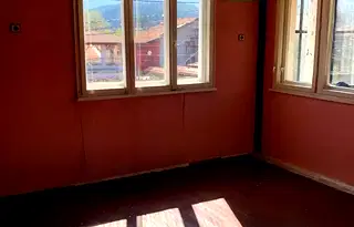 Етаж от къща в Кюстендил, Дупница
