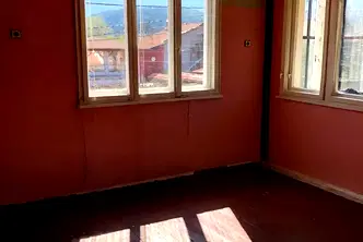 Етаж от къща в Кюстендил, Дупница