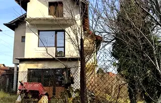 Етаж от къща в Монтана, Берковица