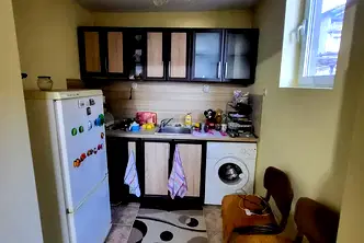 Етаж от къща в Пазарджик, Пещера