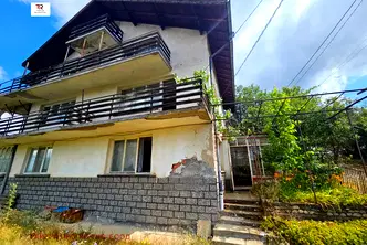 Етаж от къща в Перник, с. Дрен