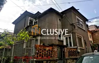 Етаж от къща в Пловдив, Асенов