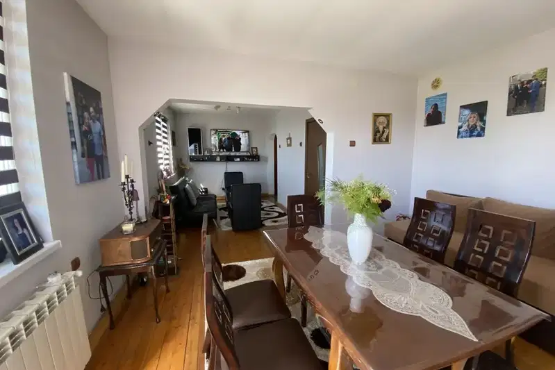 Floor of House in Oblast Plovdiv, Karlovo