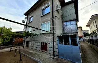 Етаж от къща в Пловдив, Карлово
