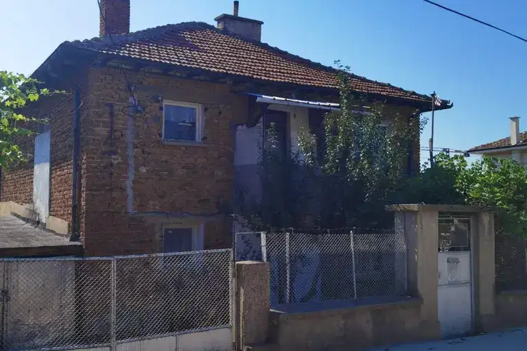 Floor of House in Oblast Plovdiv, Karlovo