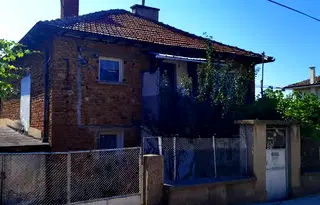 Етаж от къща в Пловдив, Карлово