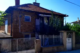 Етаж от къща в Пловдив, Карлово