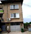Етаж от къща в Русе, Две могили