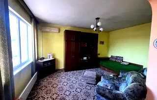 Етаж от къща в Шумен, Нови пазар