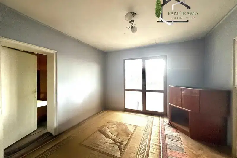 Floor of House in Oblast Shumen, Veliki Preslav