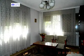 Етаж от къща в Смолян, Чепеларе
