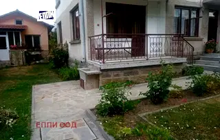 Етаж от къща в София, Пирдоп