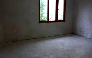 Етаж от къща в София, Своге