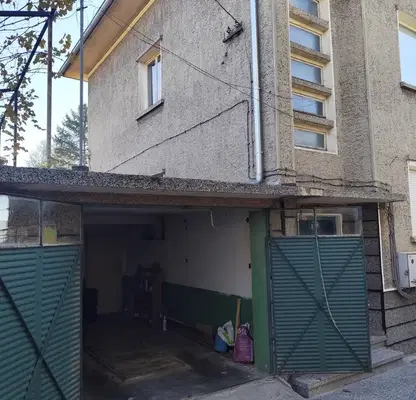 Photo 2 — Floor of House in Oblast Veliko Tyrnovo, Gorna Oryahovica