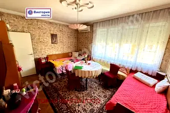 Етаж от къща във Велико Търново, Горна Оряховица