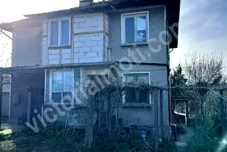 Етаж от къща във Велико Търново, Горна Оряховица