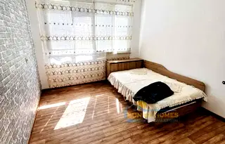 Етаж от къща във Велико Търново, Павликени