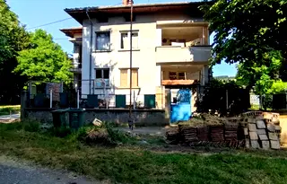 Етаж от къща във Велико Търново, Стражица