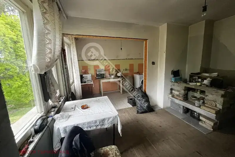 Floor of House in Oblast Veliko Tyrnovo, Strajica