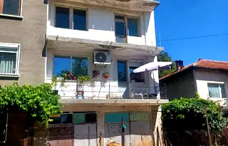 Етаж от къща във Велико Търново, Стражица