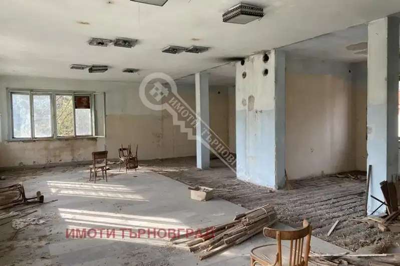 Floor of House in Oblast Veliko Tyrnovo, Ovcha Mogila