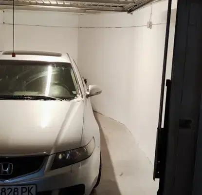 Photo 3 — Garage/Parking in Студентски