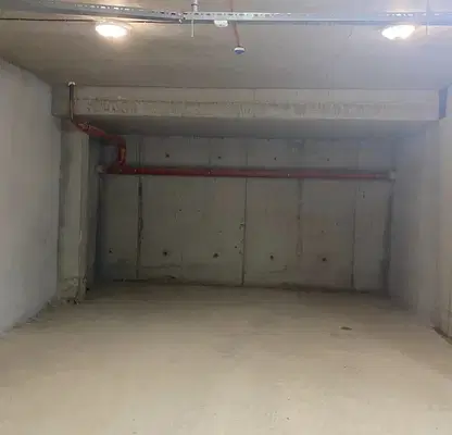 Photo 3 — Garage/Parking in Студентски
