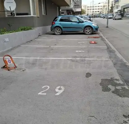 Photo 2 — Garage/Parking in Кайсиева ина