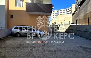 Гараж/Паркомясто във Велико Търново, Акация