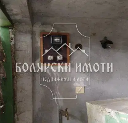 Снимка 4 — Гараж/Паркомясто във Велико Търново, Акация