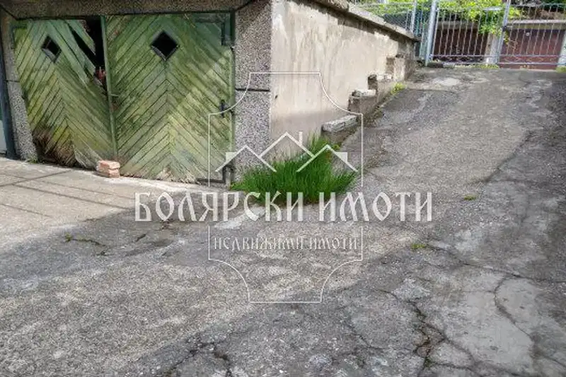 Garage/Parking in Veliko Tyrnovo, Akaciya