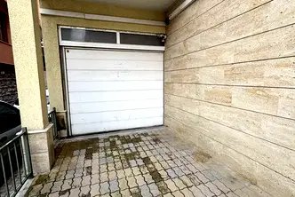 Гараж/Паркомясто във Варна, Бриз
