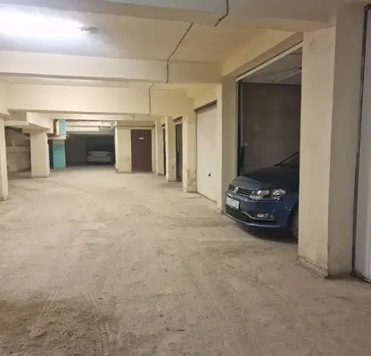 Снимка 2 — Гараж/Паркомясто във Варна, Централна поща