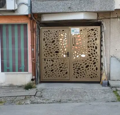 Снимка 2 — Гараж/Паркомясто във Враца, Център