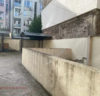 Снимка 4 — Гараж/Паркомясто в София, Център