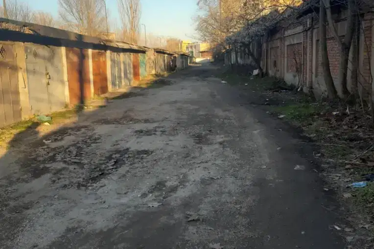 Garage/Parking in Kyrdjali, Centyr