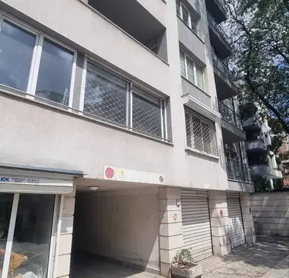Снимка 3 — Гараж/Паркомясто в София, Център