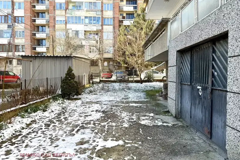 Гараж/Паркомясто във Велико Търново, Център