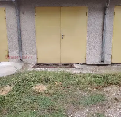 Photo 2 — Garage/Parking in Dobrich, Centyr