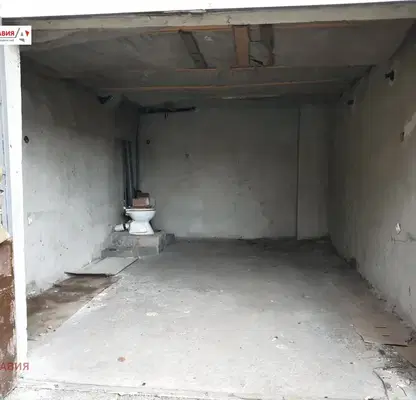 Photo 2 — Garage/Parking in Lovech, Centyr