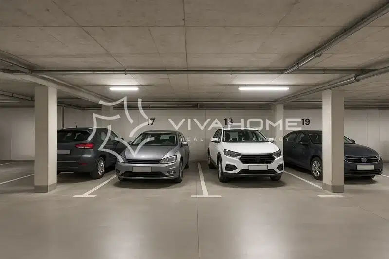 Garage/Parking in Varna, Centyr