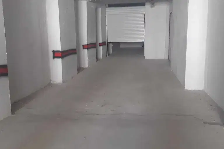 Гараж/Паркомясто в Кърджали, Център