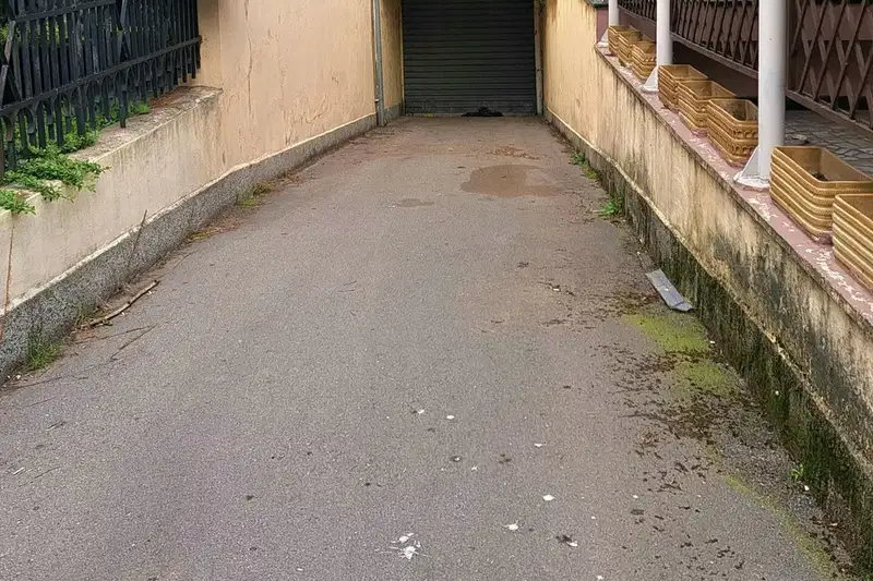 Garage/Parking in Ruse, Centyr