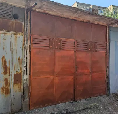 Photo 2 — Garage/Parking in Ruse, Charodeika - Sever