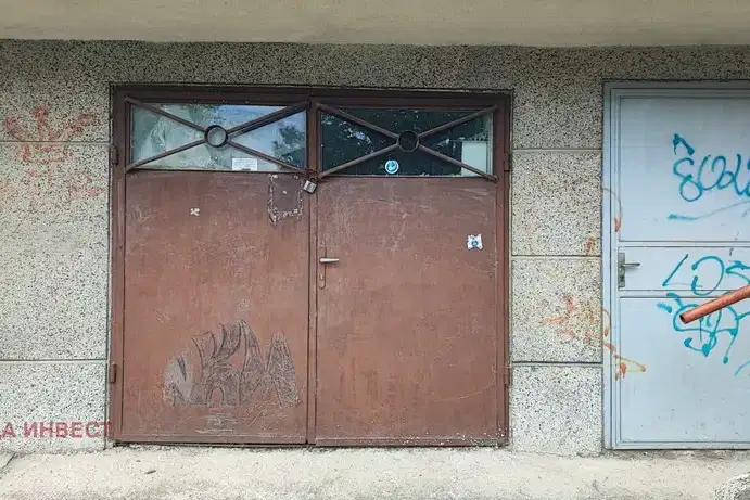 Гараж/Паркомясто в Русе, Дружба 1