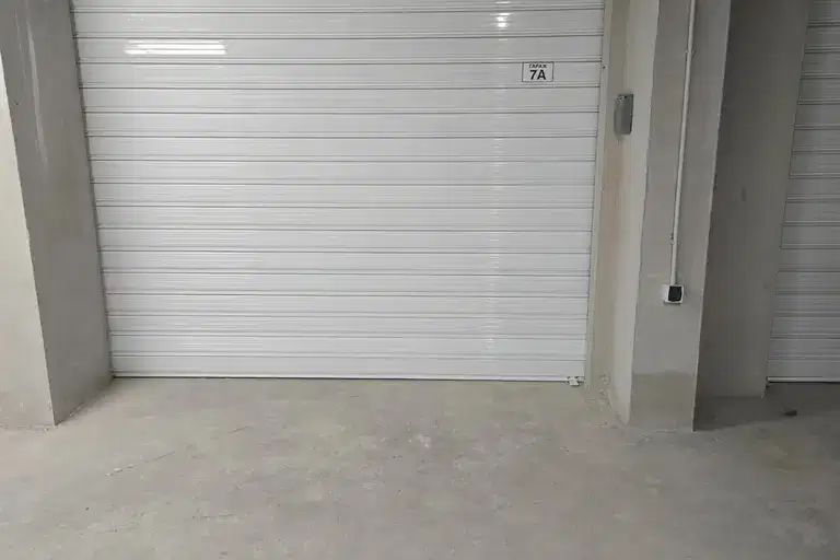 Garage/Parking in Sofiya, Dyrvenica